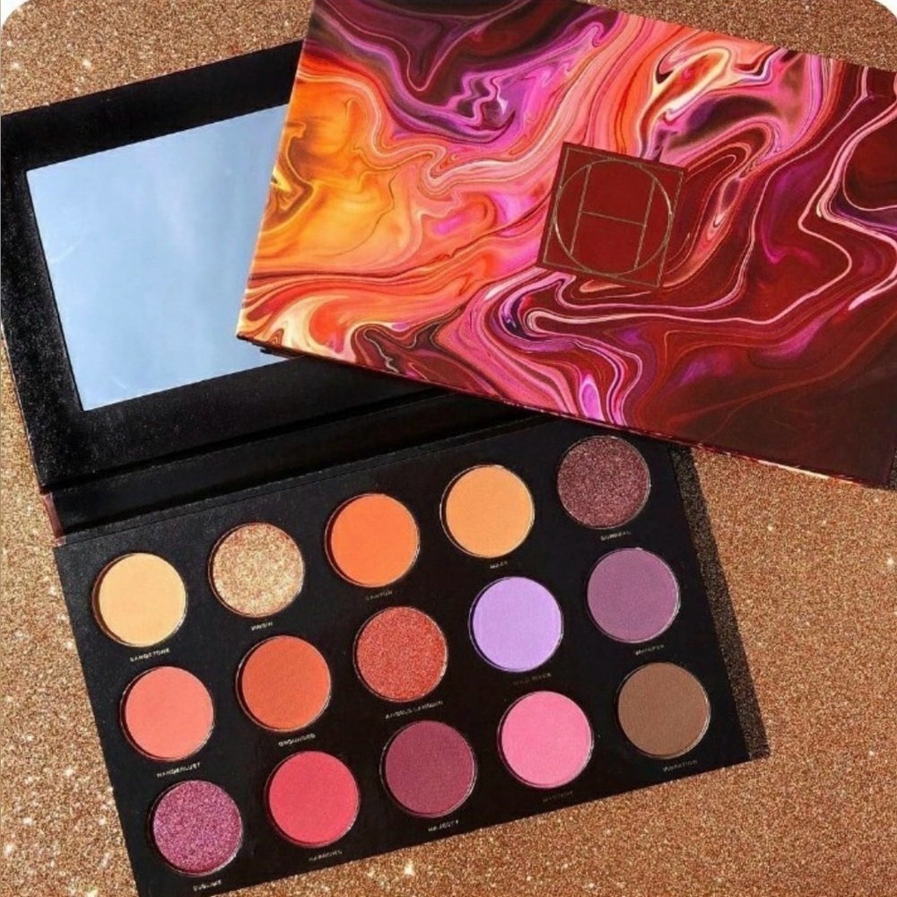 Hipdot - Zion Pressed Eyeshadow Palette
